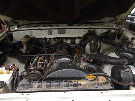 ln106 นำเข้าทั้งคันแบบสี่ประตู   เดิมๆตั้งแต่ยาง  350000