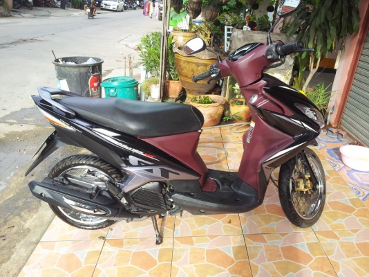 YAMAHA MIO125 ปี2012 มือเดียวป่ายแดง รถใช้มา6เดือนไมค์8000 งดต่อรองคับ