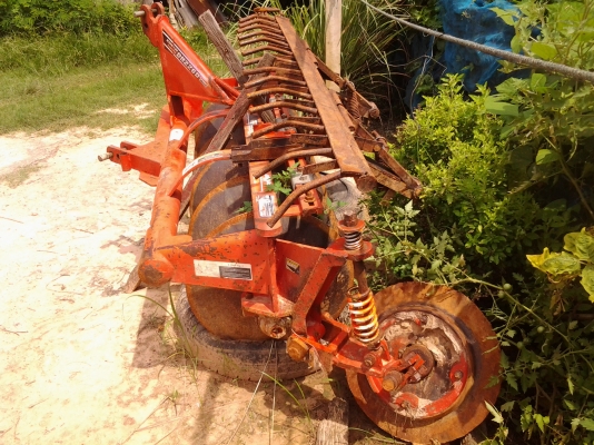 พาน 6     ใบ  22  นิ้ว ใช้กับรถ 36  แรงคูโบต้า