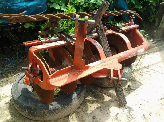 พาน 6     ใบ  22  นิ้ว ใช้กับรถ 36  แรงคูโบต้า