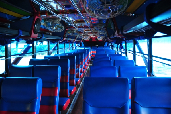 ขายรถบัสรับ-ส่งพนักงาน ช่วงล่างถุงลมเขาควาย