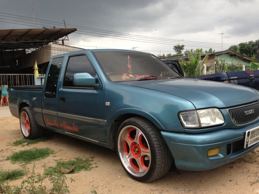 ขาย ISUZU DRAGON EYE SPACE CAB SLX 3.0 MT ปี 2002 สภาพสวย การันตีความแรง