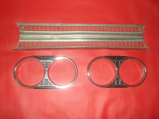 ขายอะไหล่ DATSUN 521  520 มากมายหลายอย่างอะไหล่แต่ง