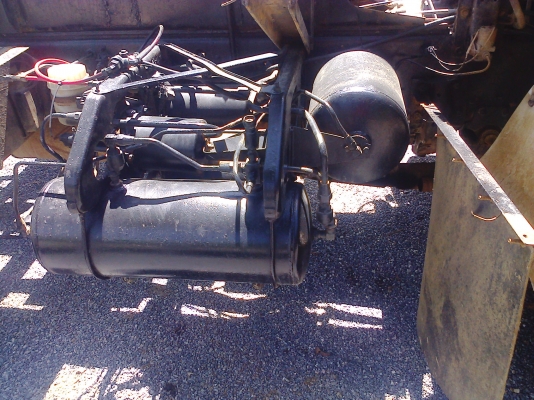 ขายรถสิบล้อ  มิตซูบิชิ TF ไอ้หลงเทอร์โบ เกียร์ลาย เพลาบุม เครื่องดี ยางดี80\% ระบบลากพ่วง ซีเลี่ยน 4xxx  เจ้าของขายเอง เอกสารพร้อมโอน