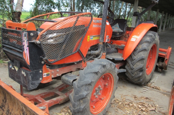 ขายรถไถรุ่น M6040SU มือสอง