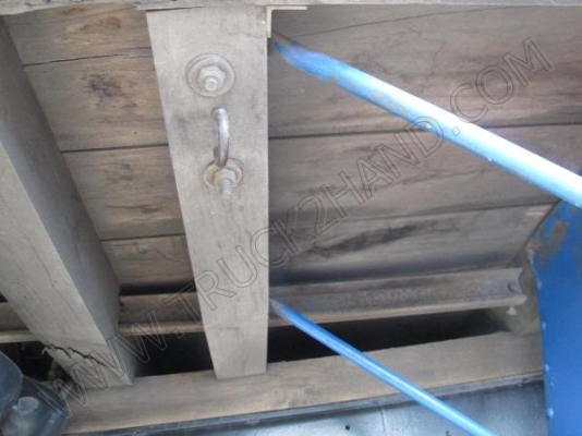 รถบรรทุก 10 ล้อ กระบะรั้วไม้หลังถนน ยี่ห้อ ISUZU รุ่น FVM32M รถบรรทุก 10 ล้อ กระบะรั้วไม้หลังถนน ยี่ห้อ ISUZU รุ่น FVM32M