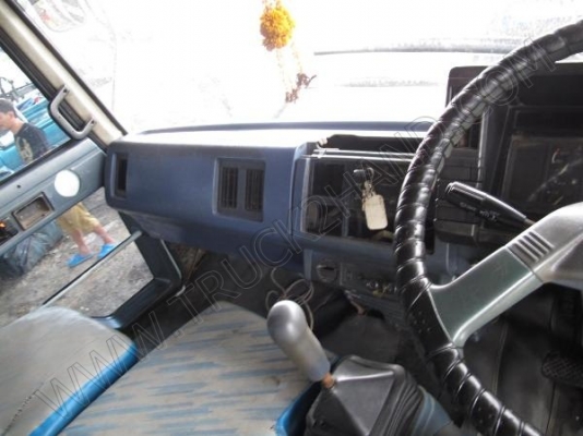 รถบรรทุก 10 ล้อ กระบะรั้วไม้หลังถนน ยี่ห้อ ISUZU รุ่น FVM32M รถบรรทุก 10 ล้อ กระบะรั้วไม้หลังถนน ยี่ห้อ ISUZU รุ่น FVM32M