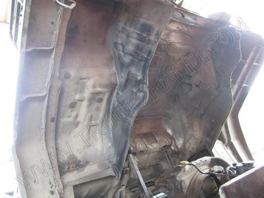 รถบรรทุก 10 ล้อ กระบะรั้วไม้หลังถนน ยี่ห้อ ISUZU รุ่น FVM32M รถบรรทุก 10 ล้อ กระบะรั้วไม้หลังถนน ยี่ห้อ ISUZU รุ่น FVM32M