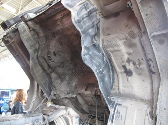 รถบรรทุก 10 ล้อ กระบะรั้วไม้หลังถนน ยี่ห้อ ISUZU รุ่น FVM32M รถบรรทุก 10 ล้อ กระบะรั้วไม้หลังถนน ยี่ห้อ ISUZU รุ่น FVM32M