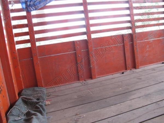 รถบรรทุก 10 ล้อ กระบะรั้วไม้หลังถนน ยี่ห้อ ISUZU รุ่น FVM32M รถบรรทุก 10 ล้อ กระบะรั้วไม้หลังถนน ยี่ห้อ ISUZU รุ่น FVM32M