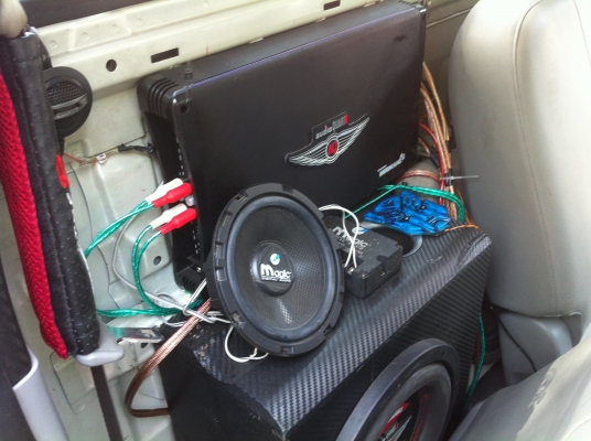 ขายวีโก้ตอนเดียว.ปี 52 เครื่องเสียงเต็ม. ขายวีโก้ตอนเดียว.ปี 52 เครื่องเสียงเต็ม.