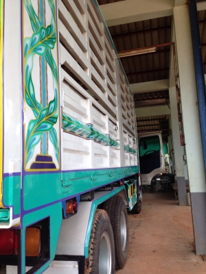 10ล้อดั้ม260แรง สวยมาก ดั้มเหล็กคอกเกษตร ใช้แค่1แสนกว่ากิโล