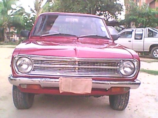 รถคลาสิก Datsun 1800 แวน 2 ประตู
