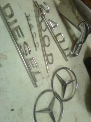 ดาวสามแฉกBenz w108 w114  w115