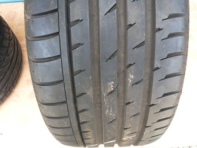 ขายยาง(เศษ)265/35/19 ปี 2312 CONTI 1 เส้น ขายยาง(เศษ)265/35/19 ปี 2312 CONTI 1 เส้น