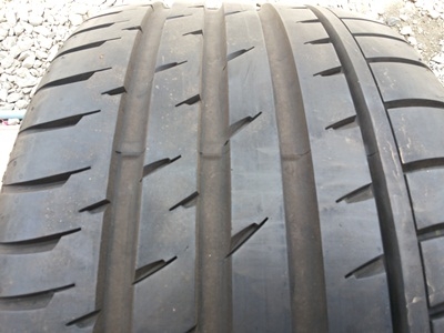 ขายยาง(เศษ)265/35/19 ปี 2312 CONTI   1  เส้น