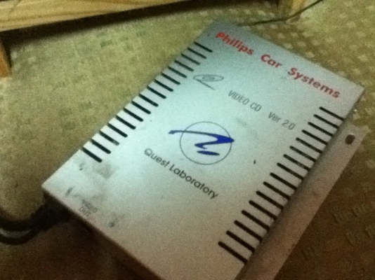 ขายวิทยุเทปPIONEER KEH-P7015+ตู้CD รุ่นCDX-P1270(12แผ่น)+กล่องแปลงVCD ใช้ได้ปกติขายถูก 1300.-