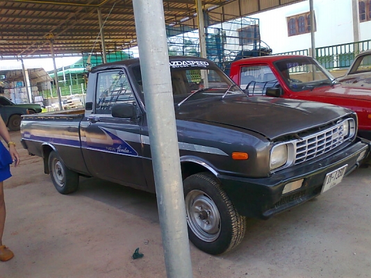 ขาย..รถกระบะ MAZDA  1300 มีทะเบียน.