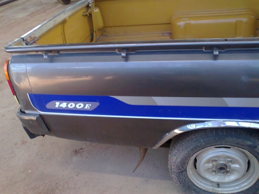 ขาย..รถกระบะ MAZDA  1300 มีทะเบียน.