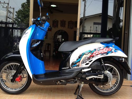 HONDA SCOOPY Iสวยแกะกล่องสภาพป้ายแดงวิ่งน้อย