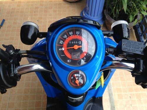 HONDA SCOOPY Iสวยแกะกล่องสภาพป้ายแดงวิ่งน้อย