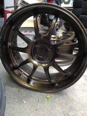 ขายล้อAdvan rz ขอบ17 กว้าง7 4/100  ถูกๆ 6800