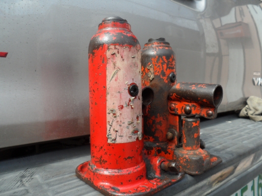 แม่แรงกระปุก แม่แรงกระปุก