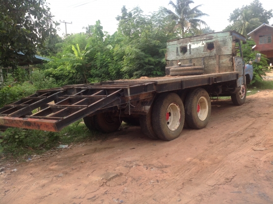 ขายเทรนเลอร์ 10ล้อหัวยาว พร้อมใช้งาน บรรทุก รถเกี่ยว แบคโคร/ 200ขึ้นสบาย