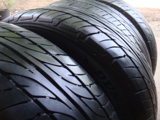 ขายยาง Dunlop LM 703  ปี 12