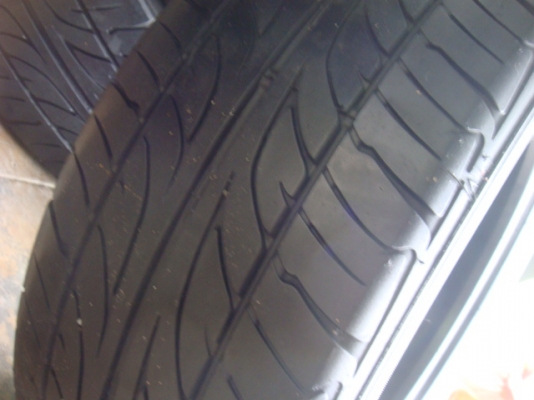 ขายยาง Dunlop LM 703  ปี 12