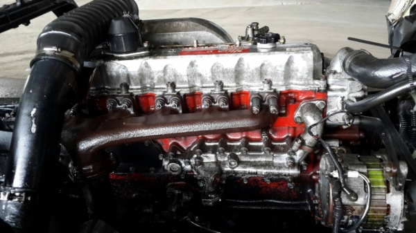 ขายHINO ไฮเทค 4x4 คานแข็ง หรือแยกขาย