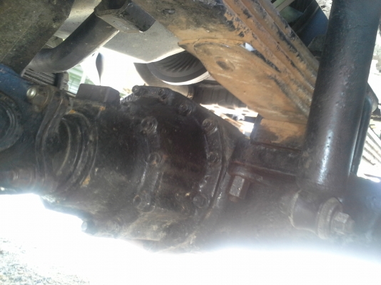 ขายHINO ไฮเทค 4x4 คานแข็ง หรือแยกขาย