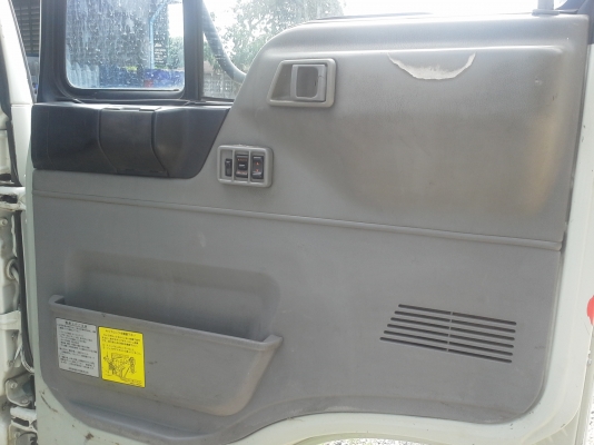 ขายHINO ไฮเทค 4x4 คานแข็ง หรือแยกขาย