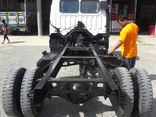 ขายHINO ไฮเทค 4x4 คานแข็ง หรือแยกขาย