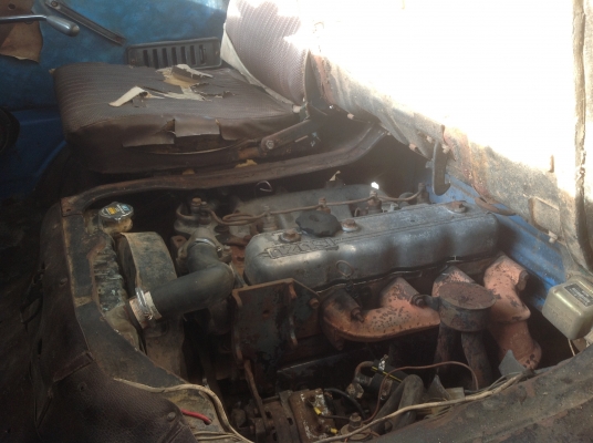 ขายด่วน 4 ล้อ TL. เครื่อง 4BB1.  100  แรง