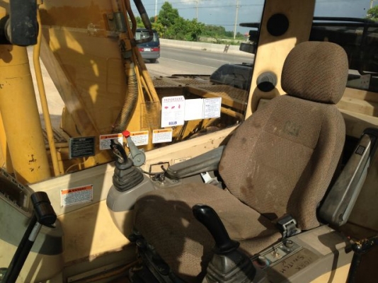 ขายรถแบคโฮ CAT 312B ระบบไฟฟ้าเต็ม  ใบแทร็ค70 ซม บูมอาร์มยาวพิเศษ นำเข้าจากญิ่ปุ่น มีVDOการทำงานให้ชมครับ ติดต่อ 081-2990958