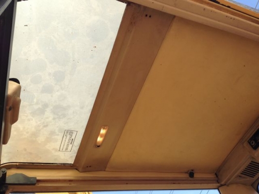 ขายรถแบคโฮ CAT 312B ระบบไฟฟ้าเต็ม  ใบแทร็ค70 ซม บูมอาร์มยาวพิเศษ นำเข้าจากญิ่ปุ่น มีVDOการทำงานให้ชมครับ ติดต่อ 081-2990958