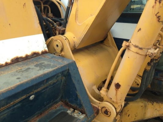 ขายรถแบคโฮ KOMATSU PC100-3 นำเข้าจากญิ่ปุ่น ใบแทร็ค70 ซม.มีVDOการทำงานให้ชมครับ ติดต่อ 081-2990958