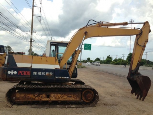 ขายรถแบคโฮ KOMATSU PC100-3 นำเข้าจากญิ่ปุ่น ใบแทร็ค70 ซม.มีVDOการทำงานให้ชมครับ ติดต่อ 081-2990958