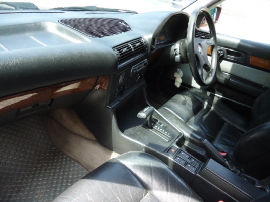 ขาย BMW SERIES 525IA ปี2535 เครื่องเดิมๆ สภาพดี พร้อมใช้ 190,000.-