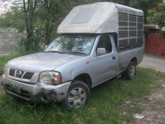 ขายครับ นิสัน ฟอร์นเทีย ปี 02