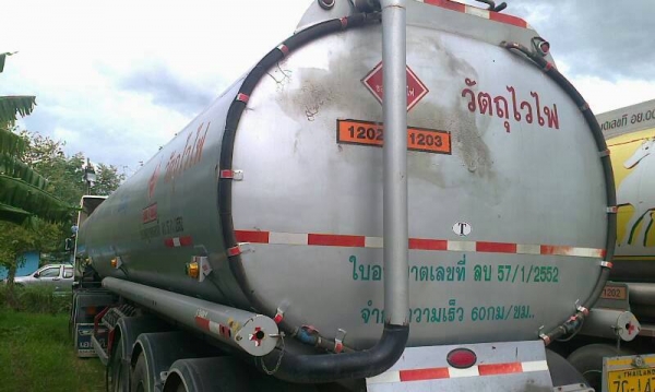 ขายรถหางพ่วง สามเพลา ของอู่ RCK รุ่งเจริญ bottom load