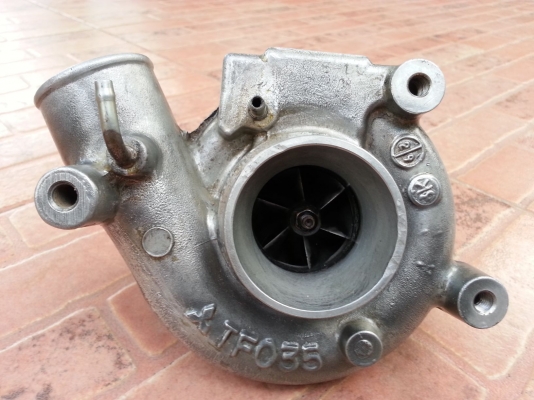 ขายถูกเทอร์โบ เครื่อง MITSUBISHI  4M40T