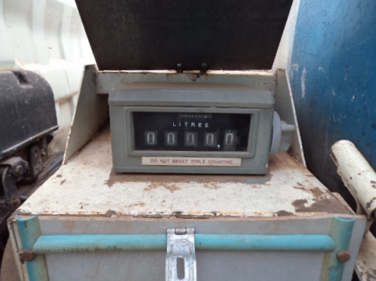 ขายรถ6ล้อฮีโน่FC120 แรง ถังน้ำมัน2หัวจ่าย สภาพสวยพร้อมใช้งานคับ