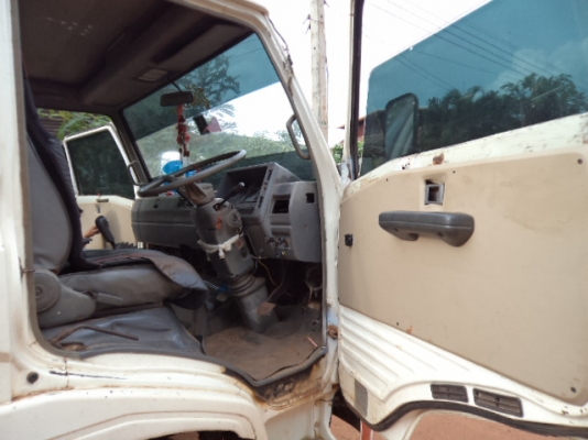 ขายรถ6ล้อฮีโน่FC120 แรง ถังน้ำมัน2หัวจ่าย สภาพสวยพร้อมใช้งานคับ