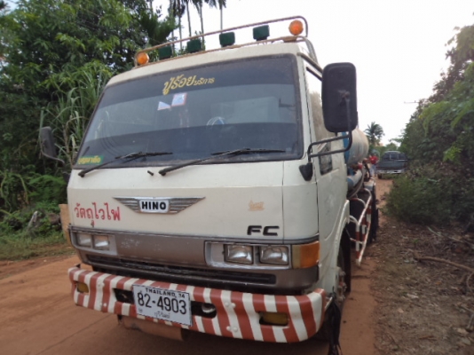 ขายรถ6ล้อฮีโน่FC120 แรง ถังน้ำมัน2หัวจ่าย สภาพสวยพร้อมใช้งานคับ