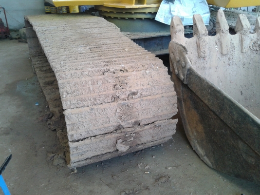 ขาย SUMITOMO F2  2800 ปั้ม K 3 V เอกสารเล่มทะเบียน โซ่ใหม่ โรลเลอร์ใหม่ โทร 0862254227