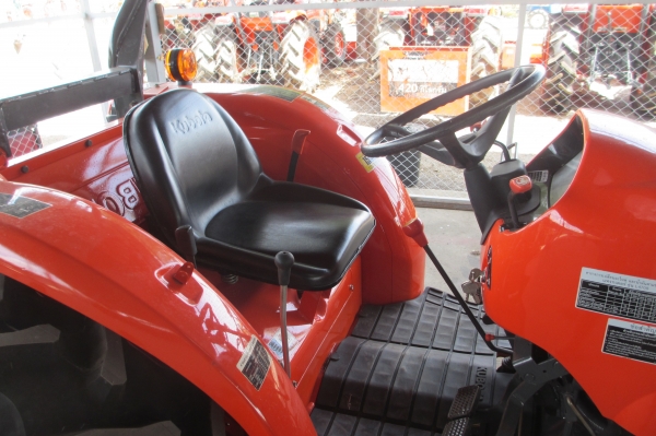 KUBOTA L4708 MAX คุณภาพเยี่ยม พร้อมใบมีดติดตัวรถ พร้อมผานตร้าช้างมือสองเอาไปเลย ดาวน์ 130,000 บาทเท่านั้น KUBOTA L4708 MAX คุณภาพเยี่ยม พร้อมใบมีดติดตัวรถ พร้อมผานตร้าช้างมือสองเอาไปเลย ดาวน์ 130,000 บาทเท่านั้น
