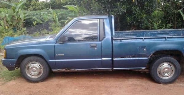 MITSUBISHI L200 CYCLONE 2.5 MT ปี 38 รถสวยบางเดิมๆสภาพดีพร้อมใช้งาน เครื่องแห้งแรงดีเดิมๆ ภายในเก๋งคอนโซลสวยครบ กระบะไม่มีผุกร่อน ช่วงล่างคัชซีสวยเดิมไม่มีผุ ยางสภาพดี 4 เส้นประมาณ 70\% พร้อมใช้งาน เอกสารทะเบียนภาษีครบพร้อมโอน ราคาต่อรองได้ครับ