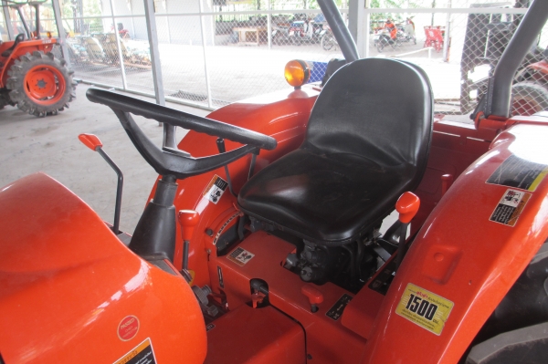 KUBOTA L3608 MAX คุณภาพเยี่ยม พร้อมใบมีดติดตัวรถ พร้อมผานตร้าช้างมือสองเอาไปเลย ดาวน์ 90,000 บาทเท่านั้น